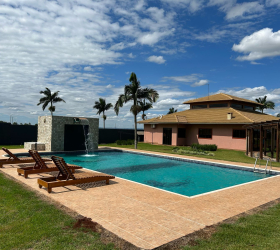 HARAS LUZ - LAZER E HOSPEDAGEM COM ESTILO